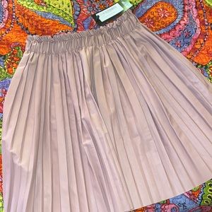 PU PLEATED MINI SKIRT ( blush colored )